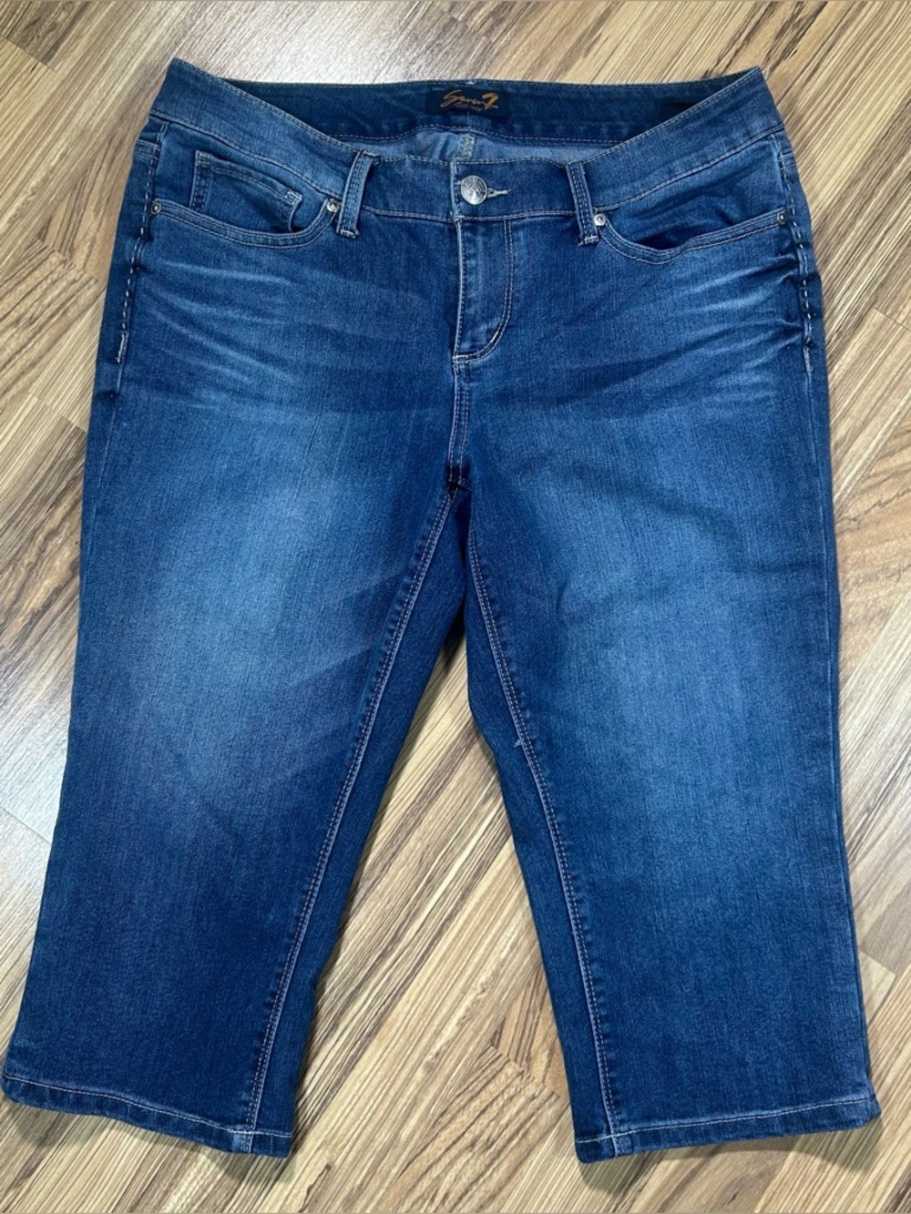 Seven7 Capri Jeans 12 Women's Hi Rise Blue Stretch Denim Embroidered Pockets